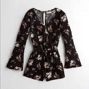 NWOT Hollister Floral Bell Sleeve Romper